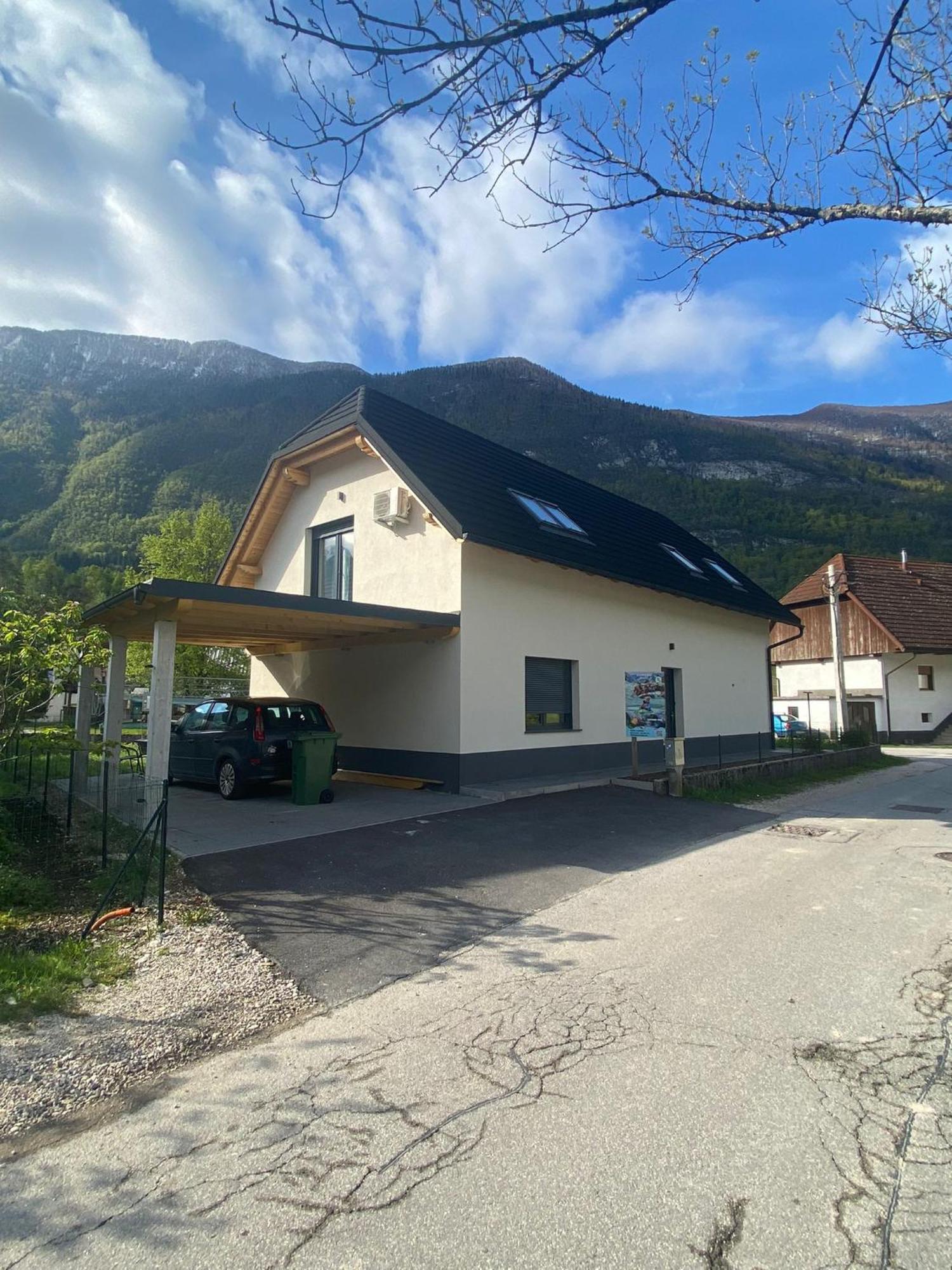 Apartma Gojsa Бовец Екстериор снимка